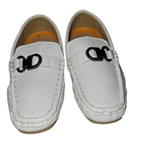 Boys Jordano Collection Loafers Size 11 White Toddler